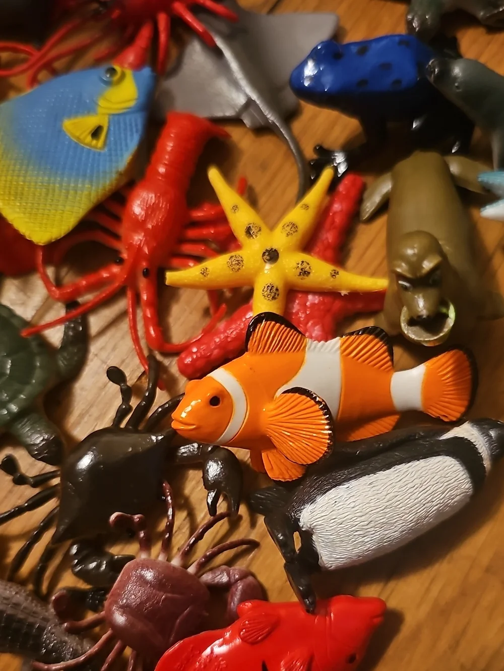 Lot of Qty 100 Realistic Plastic Mini SeaCreature Figure Bundle Bath Party Favor